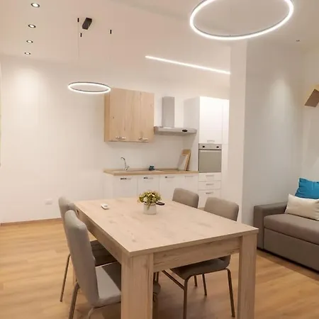 Апартаменты Incantevole Fronte Mare